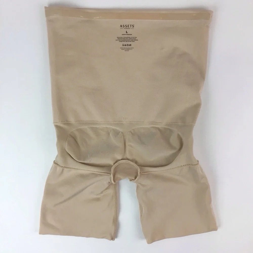 Spanx Assets Nude High Waist Shorts | Large